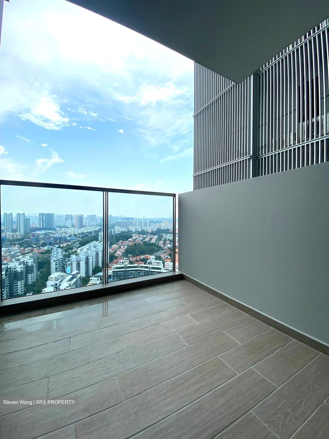 Twin Vew (D5), Apartment #321743321